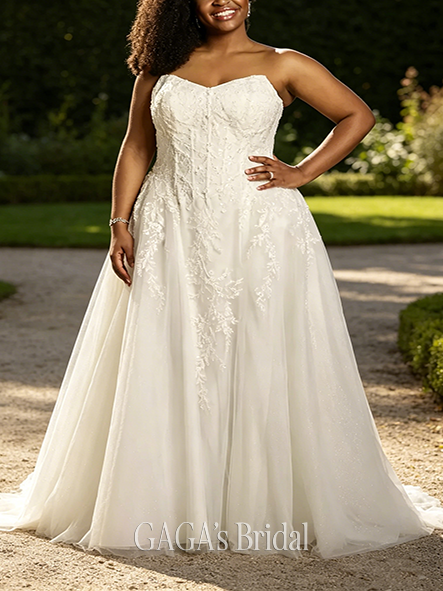 Modern Strapless Lace Applique Basque Waist Ball Gown