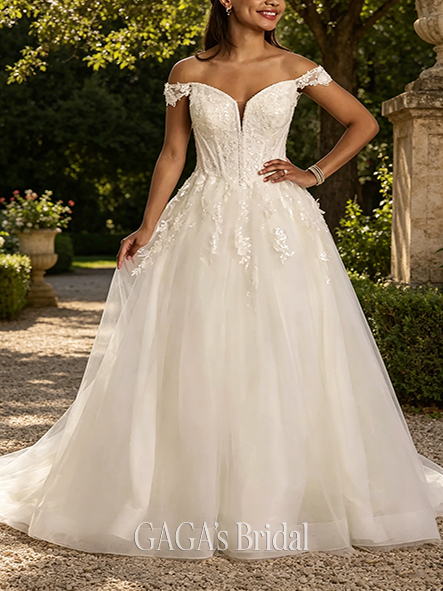 Featherlight Lace and Tulle Ball Gown Wedding Dress