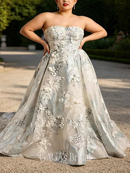 Noble Brocade Strapless Ball Gown Wedding Dress