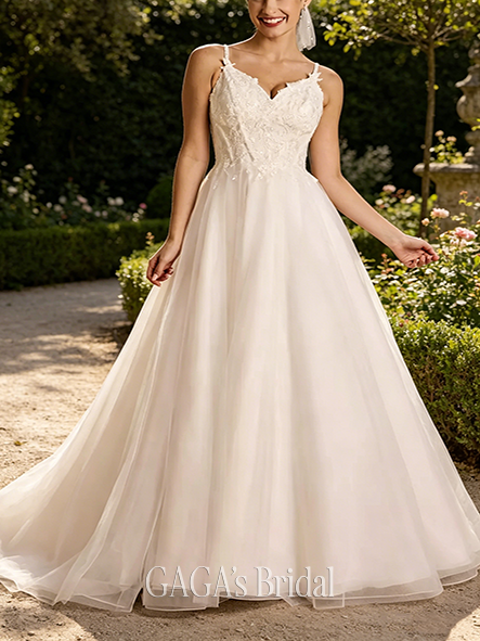 Dainty-Strap Spaghetti Strap Lace Applique Ball Gown