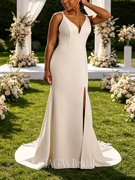 Sophisticated Crepe Mermaid Wedding Dress with Exquisite Appliques