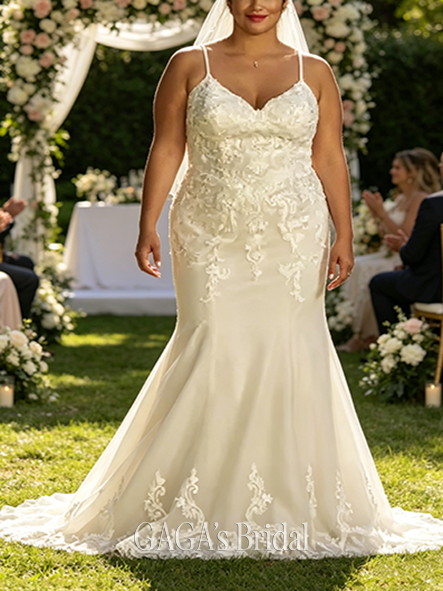 Elegant Appliqued Lace-Up Spaghetti Strap Wedding Dress
